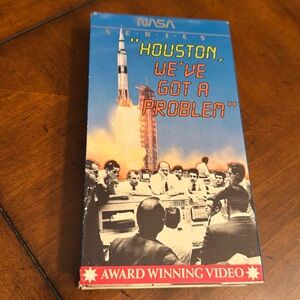 2/$5 NASA Apollo 13 VHS